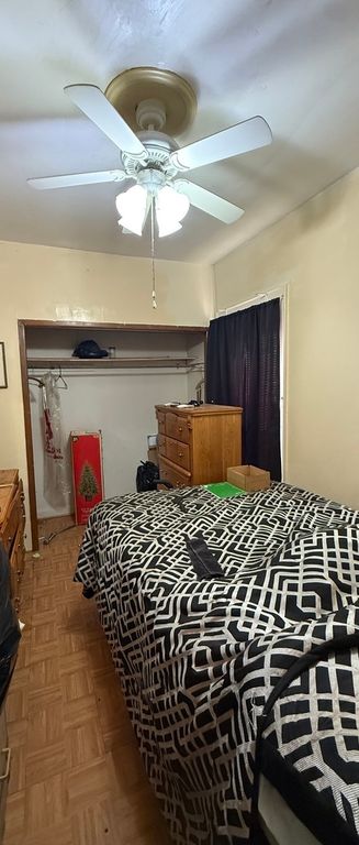 Image 9 of property listing at 8718 S Euclid Avenue, Chicago, IL 60617