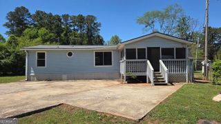 25 Fischer Way, Sharpsburg, GA 30277