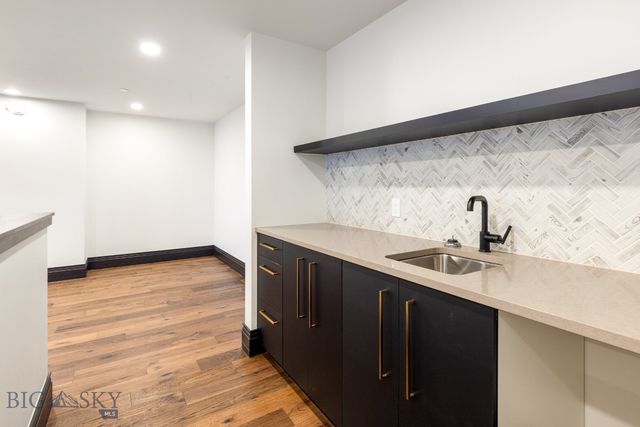 315 N Tracy Avenue 102, Bozeman, MT 59715