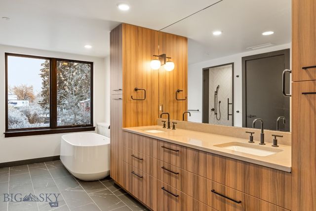 315 N Tracy Avenue 102, Bozeman, MT 59715