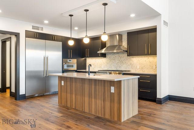 315 N Tracy Avenue 102, Bozeman, MT 59715