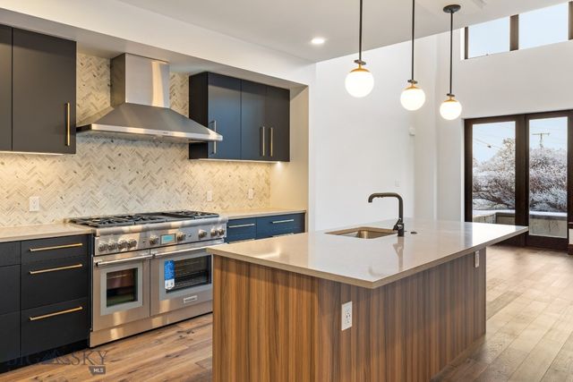 315 N Tracy Avenue 102, Bozeman, MT 59715