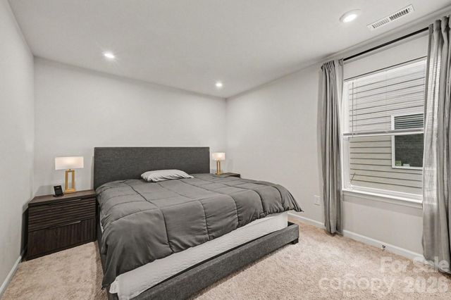 8230 Franklin Trail Street, Charlotte, NC 28227