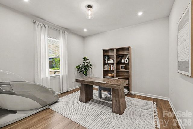8230 Franklin Trail Street, Charlotte, NC 28227