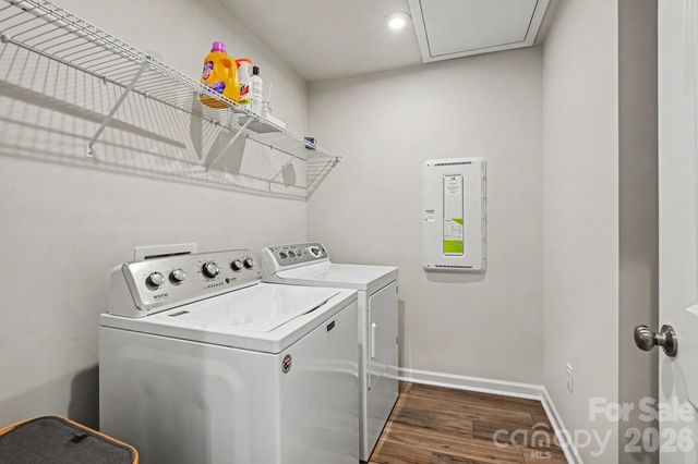 8230 Franklin Trail Street, Charlotte, NC 28227