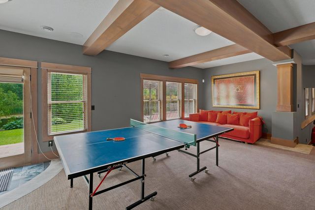 10721 Watersedge Lane, Woodbury, MN 55129