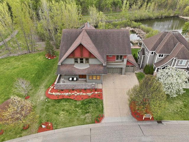 10721 Watersedge Lane, Woodbury, MN 55129