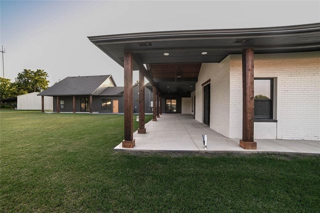 2012 NE 100th Street, Oklahoma City, OK 73131