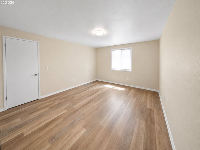 1911 Sw PERKINS Ave, Pendleton, OR 97801