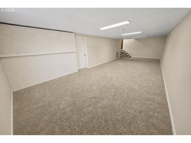 1911 Sw PERKINS Ave, Pendleton, OR 97801