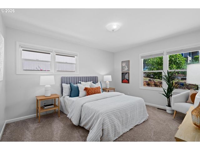 6135 Sw 41ST Ave, Portland, OR 97221