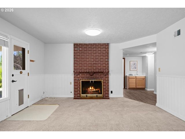 6135 Sw 41ST Ave, Portland, OR 97221