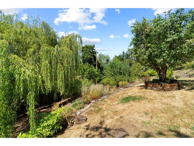 6135 Sw 41ST Ave, Portland, OR 97221