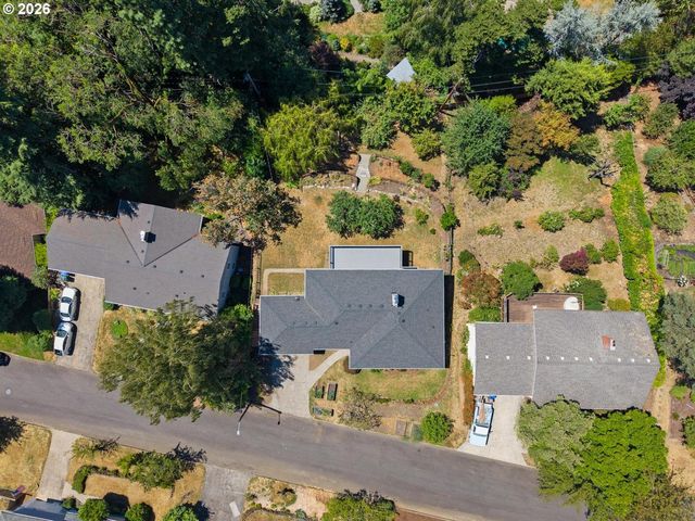 6135 Sw 41ST Ave, Portland, OR 97221