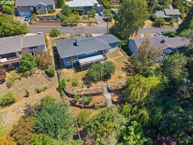 6135 Sw 41ST Ave, Portland, OR 97221