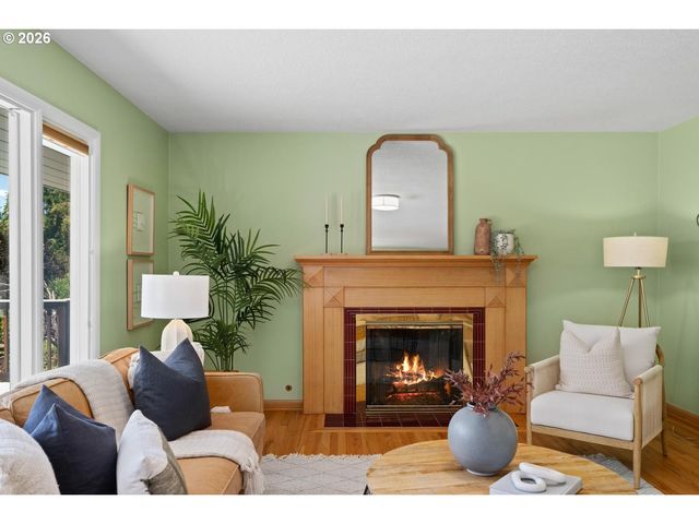 6135 Sw 41ST Ave, Portland, OR 97221