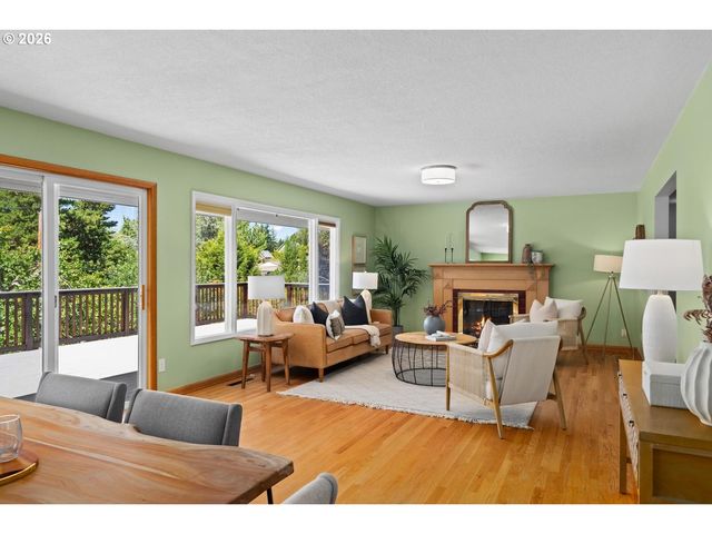 6135 Sw 41ST Ave, Portland, OR 97221