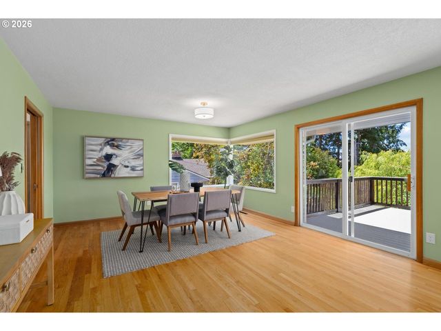 6135 Sw 41ST Ave, Portland, OR 97221