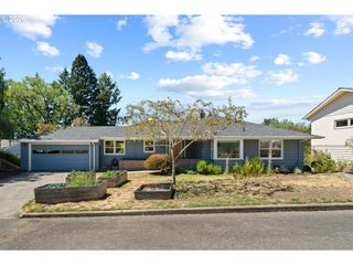6135 Sw 41ST Ave, Portland, OR 97221