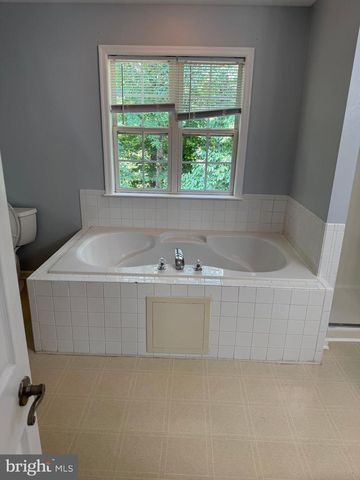 2589 MERGANSER CT, Waldorf, MD 20601
