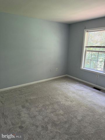 2589 MERGANSER CT, Waldorf, MD 20601