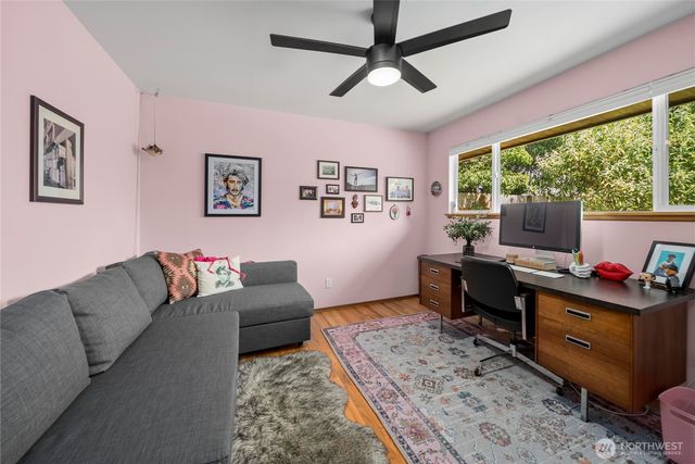 16630 3rd Avenue S, Burien, WA 98148