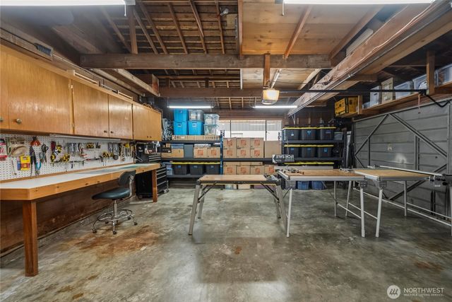 16630 3rd Avenue S, Burien, WA 98148