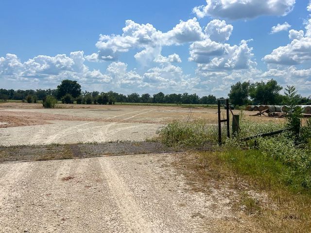 0046 Fm 2548 E, Midway, TX 75852