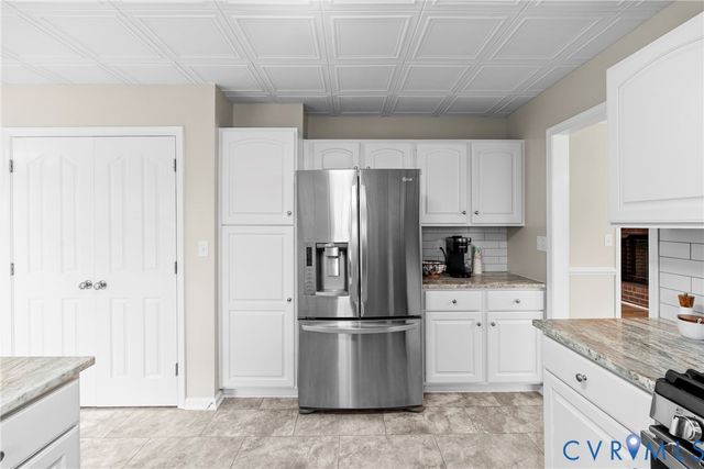 842 Hardtimes Rd, Farmville, VA 23901