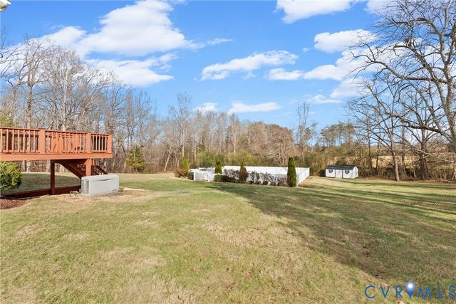 842 Hardtimes Rd, Farmville, VA 23901