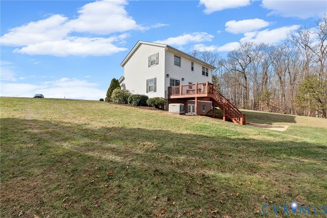 842 Hardtimes Rd, Farmville, VA 23901