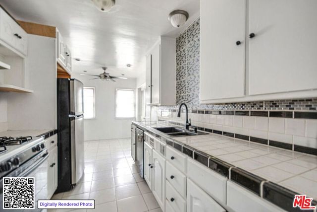 5417 S Mullen Avenue, Los Angeles, CA 90043