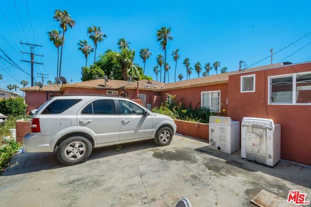 5417 S Mullen Avenue, Los Angeles, CA 90043