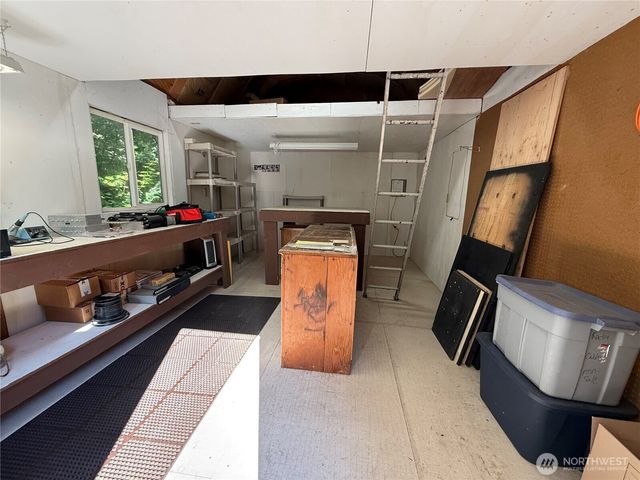 141 N Handicap Place, Hoodsport, WA 98548