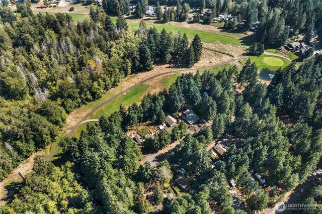 141 N Handicap Place, Hoodsport, WA 98548