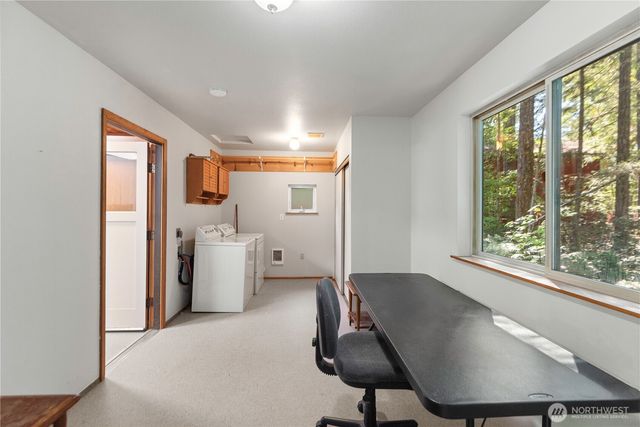 141 N Handicap Place, Hoodsport, WA 98548