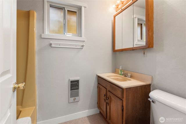 141 N Handicap Place, Hoodsport, WA 98548