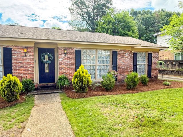 5302 Ray Drive, Columbus, GA 31904