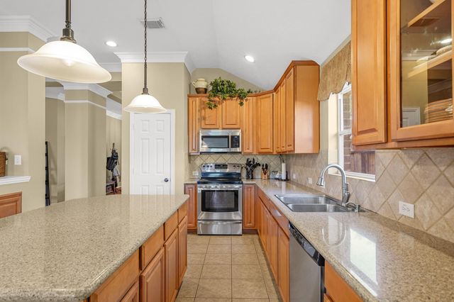 1138 Morning Creek Lane, League City, TX 77573