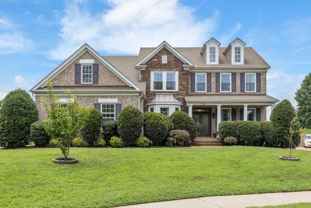 3018 Langston Pl, Spring Hill, TN 37174