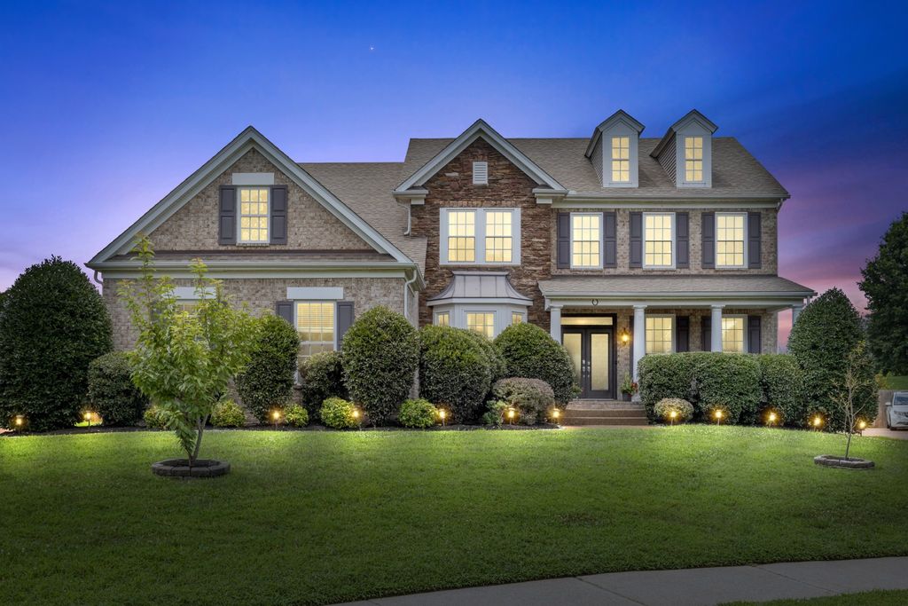 3018 Langston Pl, Spring Hill, TN 37174