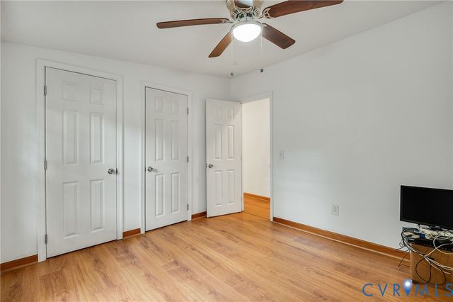9975 Grove Ct, Gloucester, VA 23061