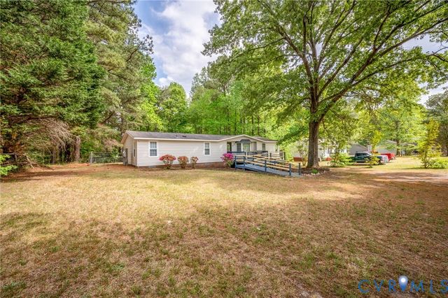 9975 Grove Ct, Gloucester, VA 23061