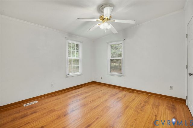 9975 Grove Ct, Gloucester, VA 23061