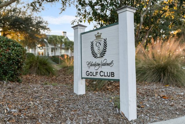 1330 Somersby Lane, Mount Pleasant, SC 29466