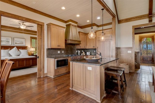 143 Button Bush Trail, Six Mile, SC 29682