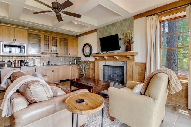 143 Button Bush Trail, Six Mile, SC 29682