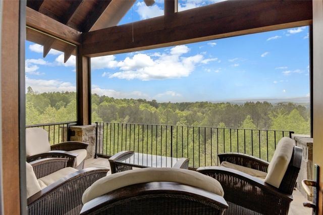 143 Button Bush Trail, Six Mile, SC 29682