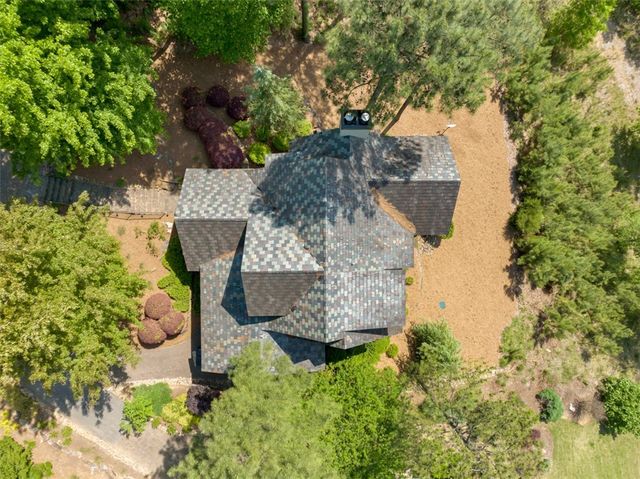 143 Button Bush Trail, Six Mile, SC 29682