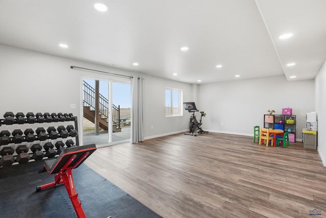 642 AARON CT, Rapid City, SD 57703